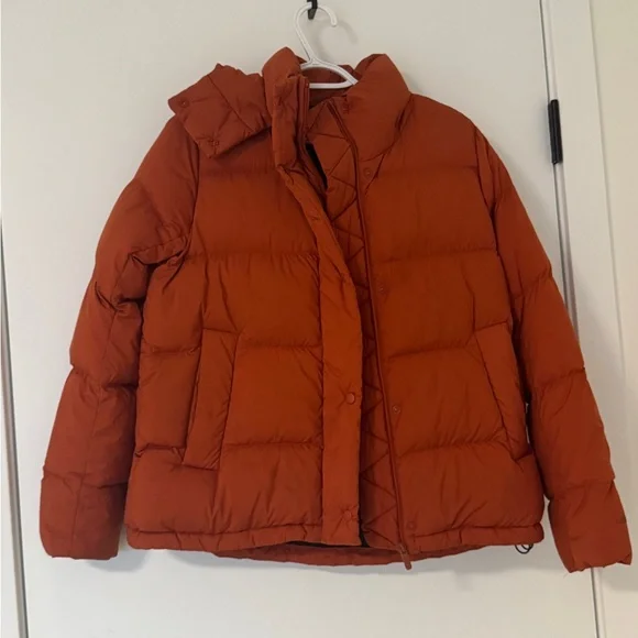 lululemon Rust Puffer Jacket - Picture 1 of 5